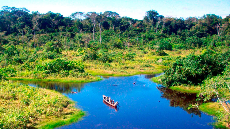 Visita a la Cocha Pérdida.