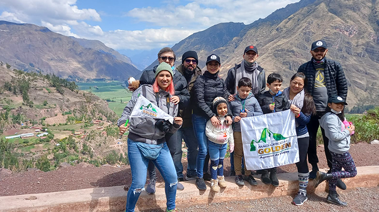 THE INCAS' SACRED VALLEY