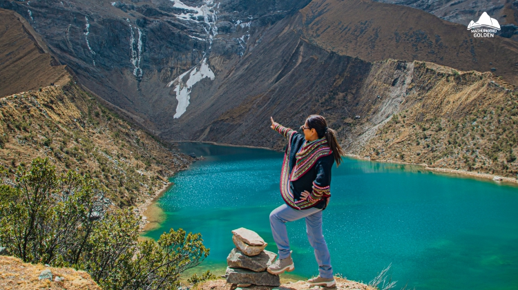 LAGUNA DE HUMANTAY