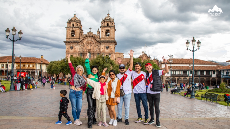 BIENVENIDA Y CITY TOUR EN CUSCO