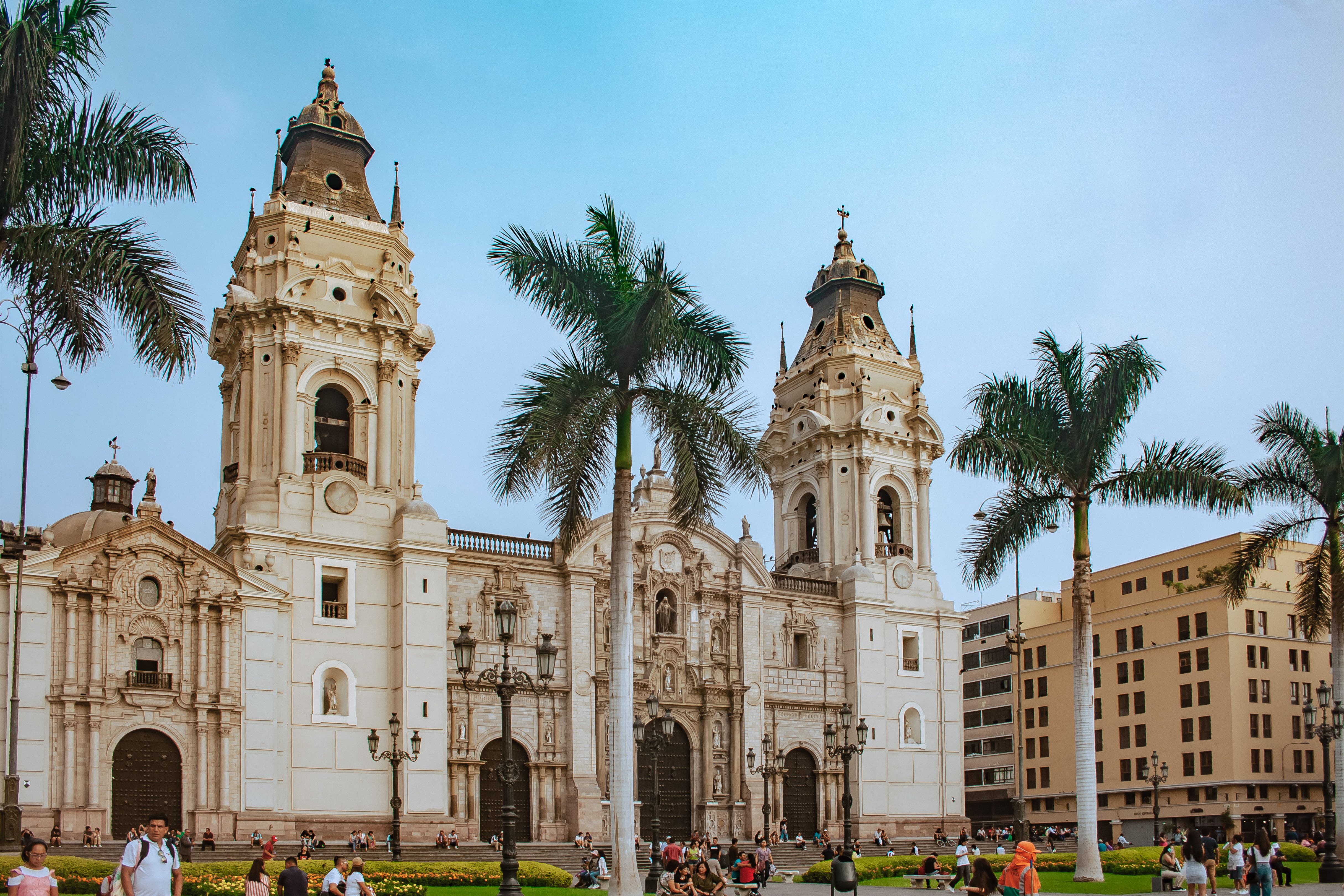 BIENVENIDA Y CITY TOUR EN LIMA