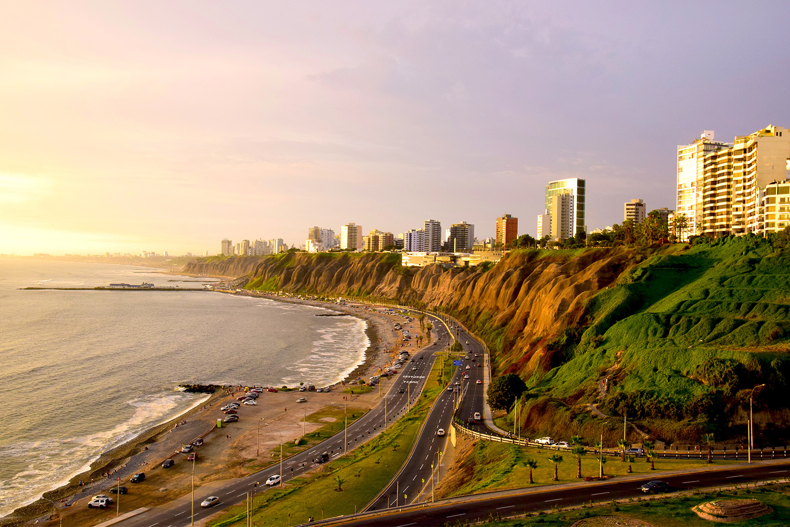 BIENVENIDA Y CITY TOUR EN LIMA