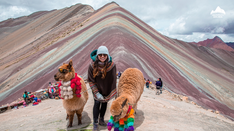 Mountain 7 Colors Or Rainbow Mountain